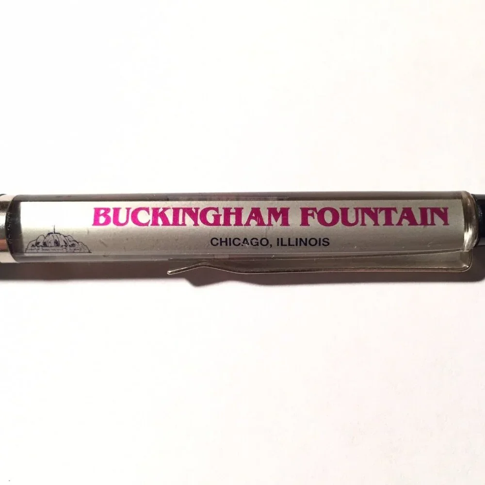 Buckingham Fountain Chicago Floaty Pen Horse Drawn Carriage Moves Souvenir Promo